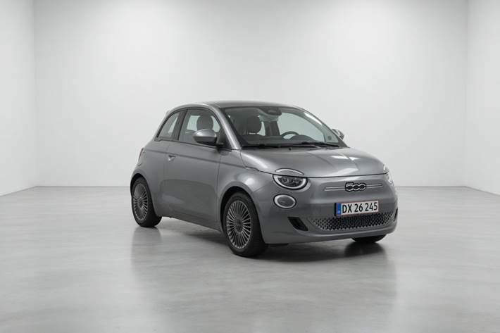 Grå Fiat 500 fra 2021