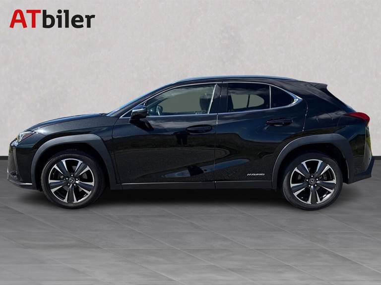 Lexus UX 2,0 250h Hybrid Premium E-CVT 184HK 5d Trinl. Gear