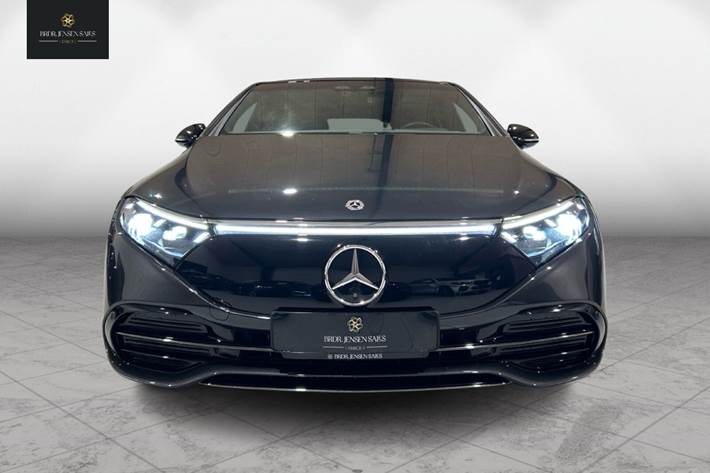 Grå Mercedes EQS 450+ fra 2022 set udefra