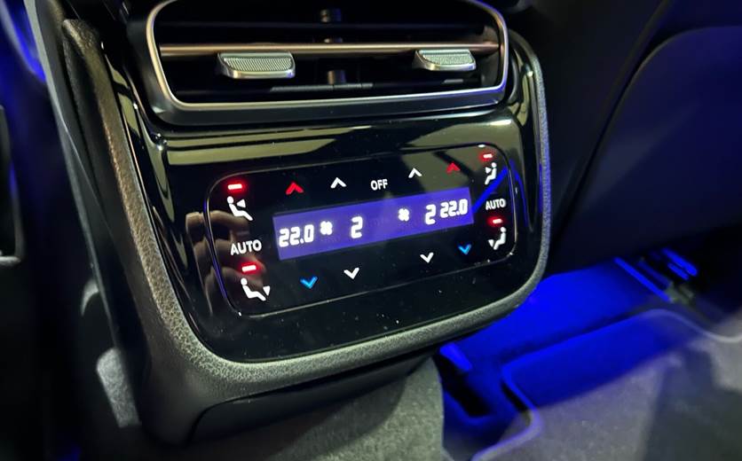 Mercedes EQS 450+