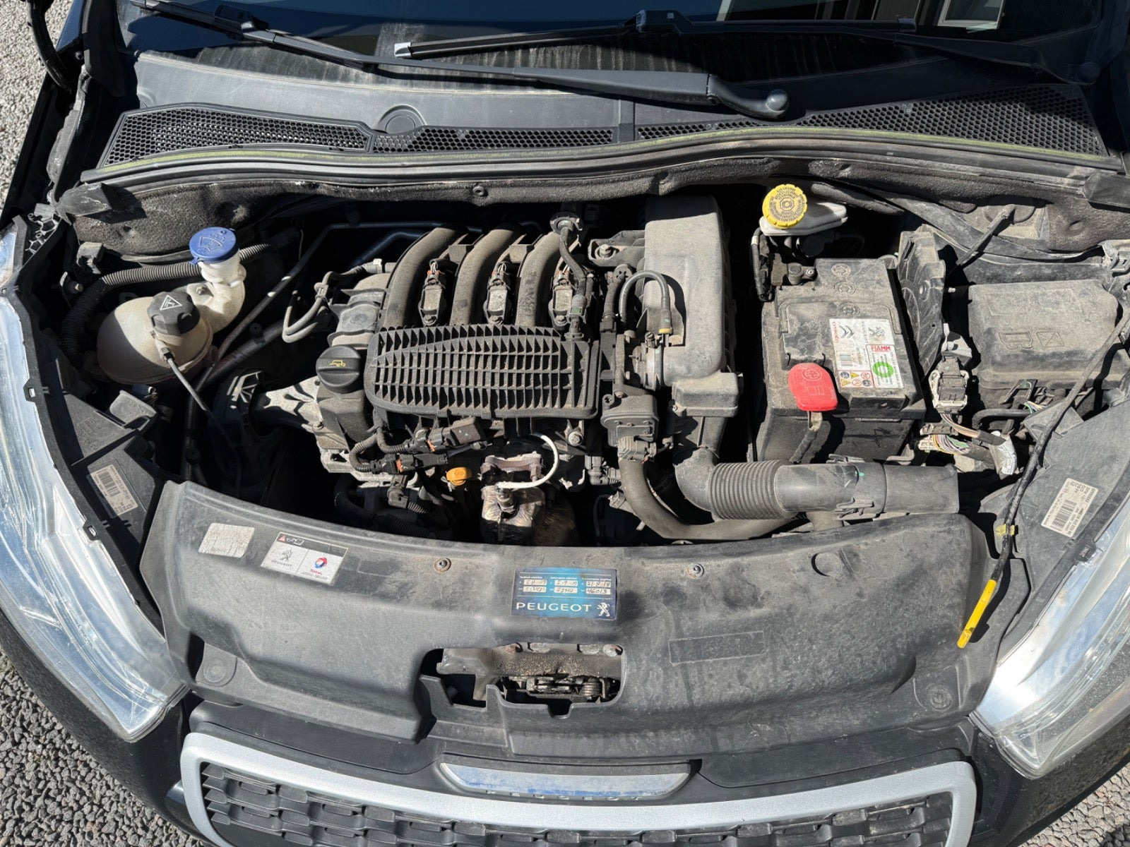 undefined Peugeot 208 fra 2014
