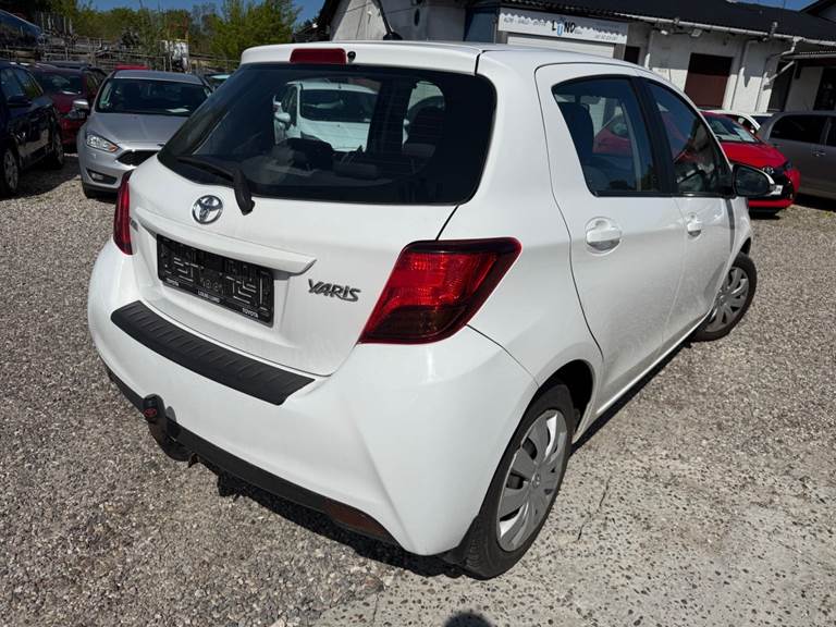 Toyota Yaris 1,3 VVT-i T2