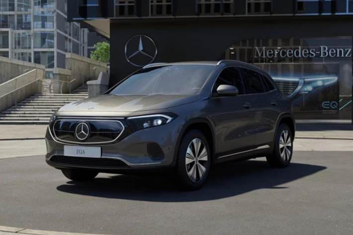 Grå Mercedes EQA250+ fra 2022
