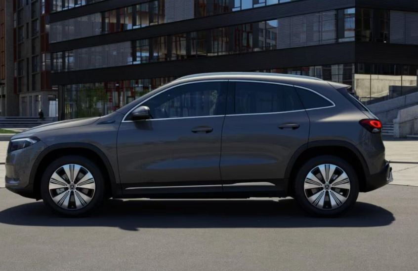 Grå Mercedes EQA250+ fra 2022