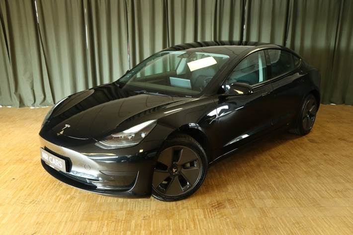 Sort Tesla Model 3 fra 2023
