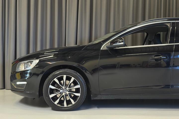 Sort Volvo V60 fra 2018