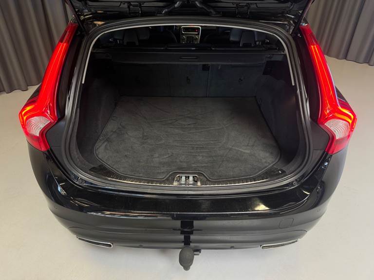 Volvo V60 2,0 D4 190 Momentum aut.