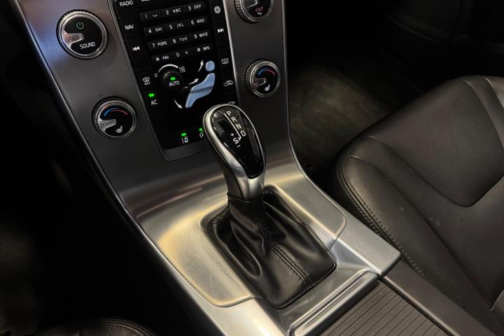 Sort Volvo V60 fra 2018