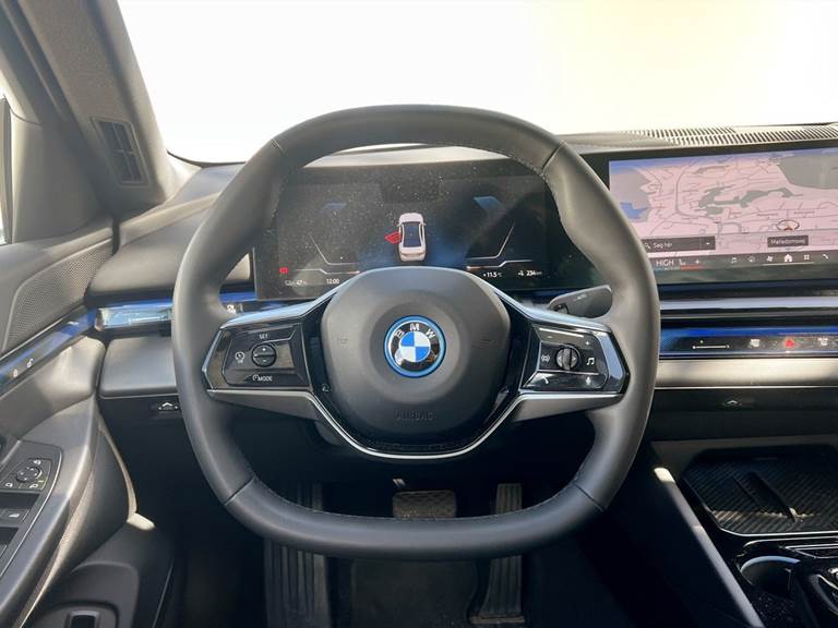 BMW i5 eDrive40 Sport Line
