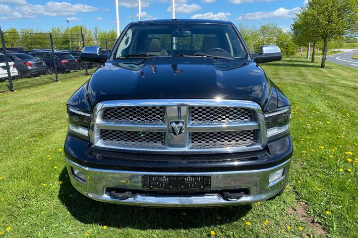 Sort Dodge RAM 1500 fra 2012