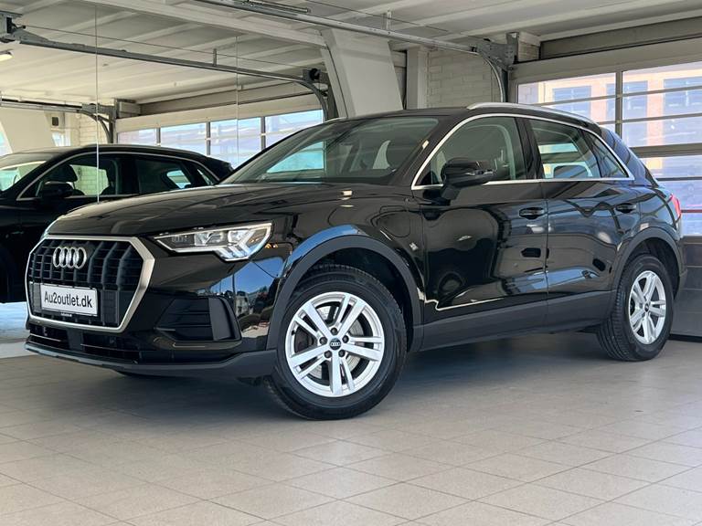 Audi Q3 45 TFSi e Attitude plus S-tr.