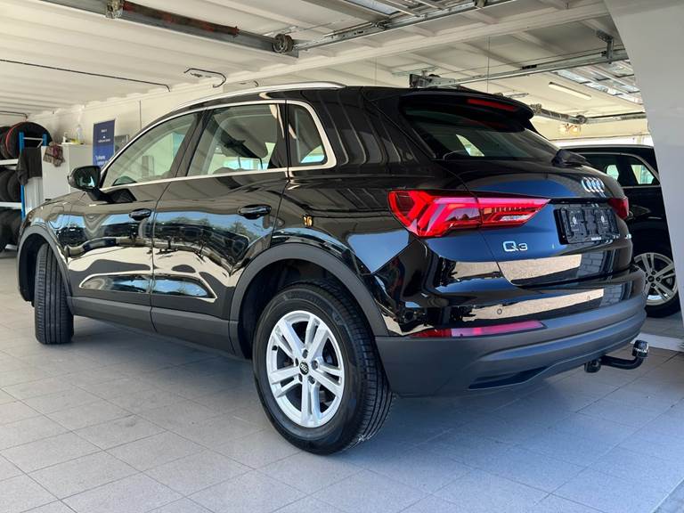 Audi Q3 45 TFSi e Attitude plus S-tr.