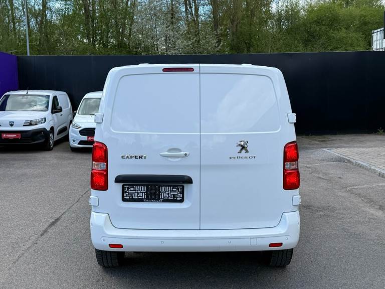 Peugeot Expert 2,0 BlueHDi 122 L2 Plus EAT8 Van