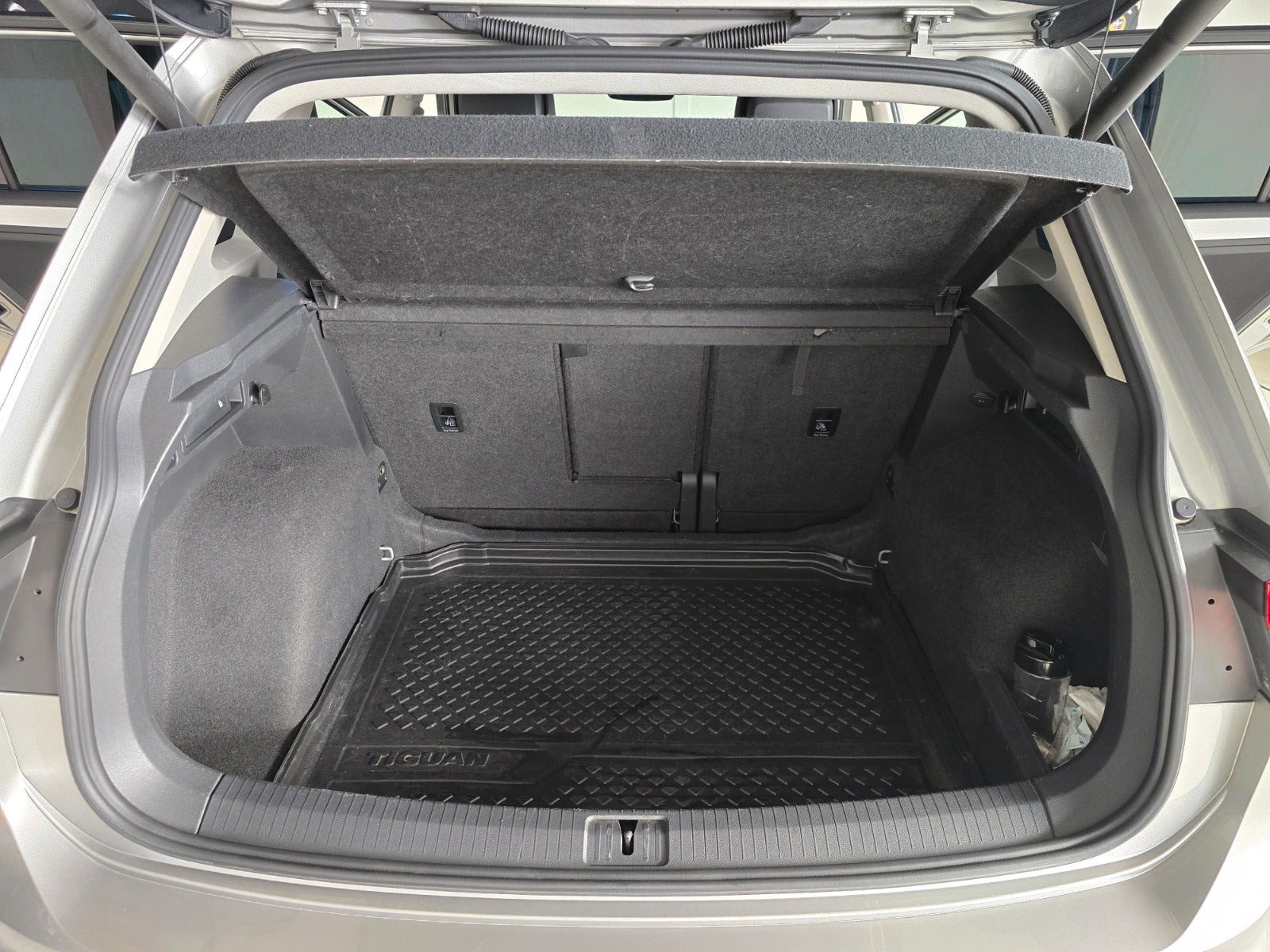 Sølv VW Tiguan fra 2017
