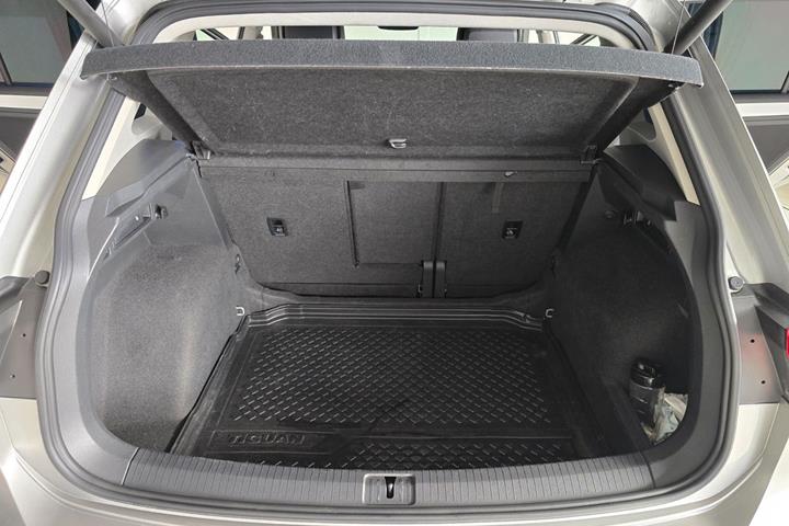 Sølv VW Tiguan fra 2017