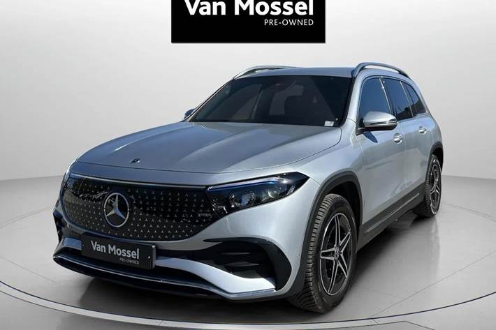 Sølv Mercedes EQB250+ fra 2025