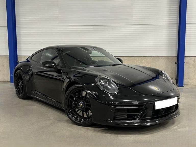 Porsche 911 Carrera 4 GTS 3,0 Coupé PDK