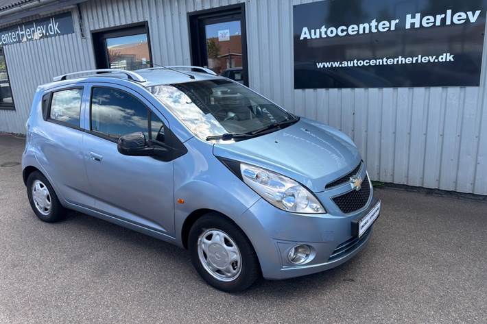 Blå Chevrolet Spark fra 2010