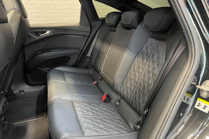 Sort Audi Q4 e-tron fra 2022