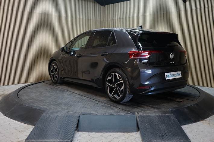 Grå VW ID.3 fra 2021