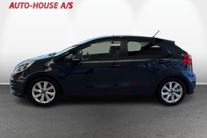 undefined Kia Rio fra 2015