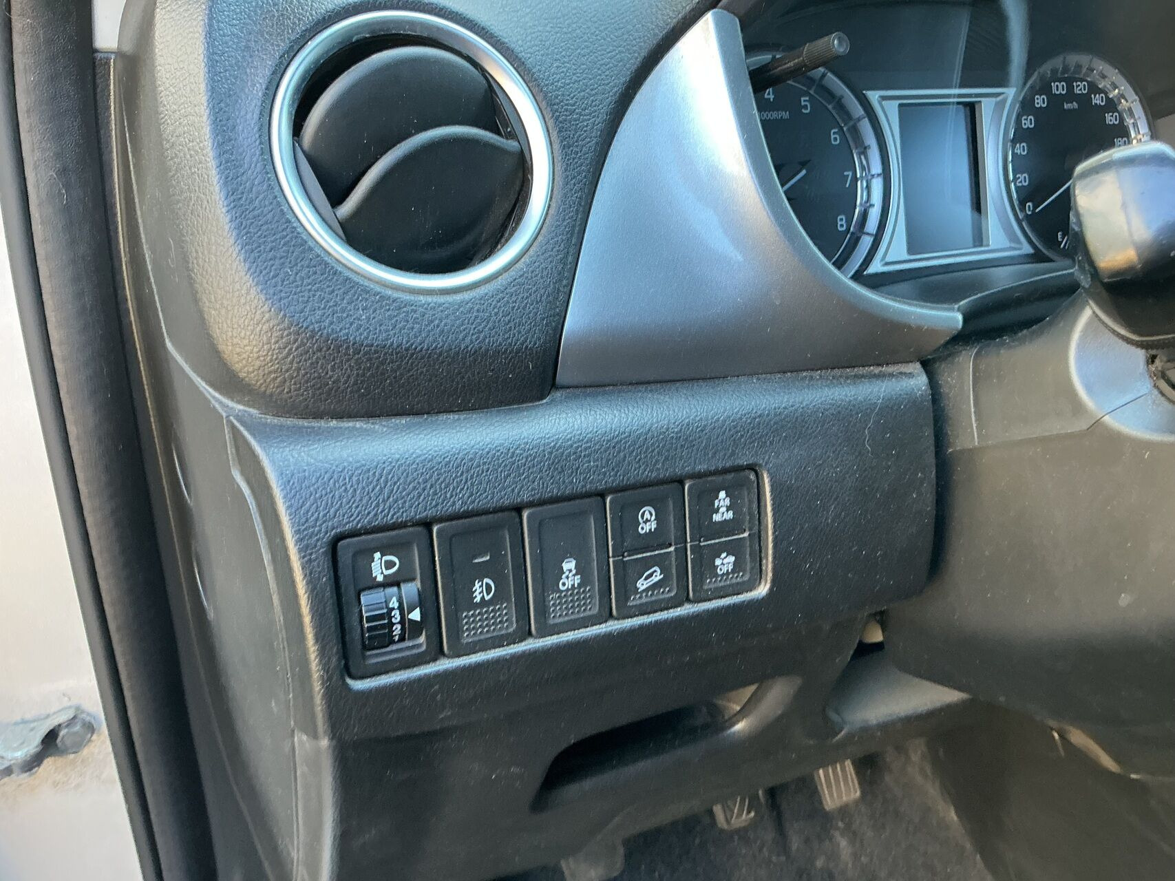 Sølv Suzuki Vitara fra 2017