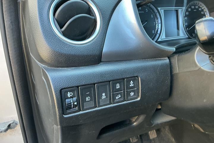 Sølv Suzuki Vitara fra 2017