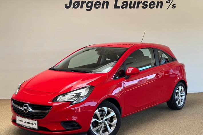 Rød Opel Corsa fra 2017