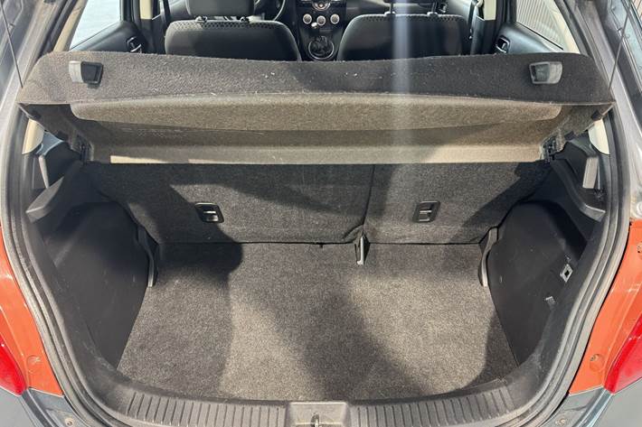 Blå Mazda 2 fra 2012