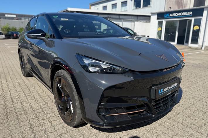 Grå Cupra Tavascan fra 2024