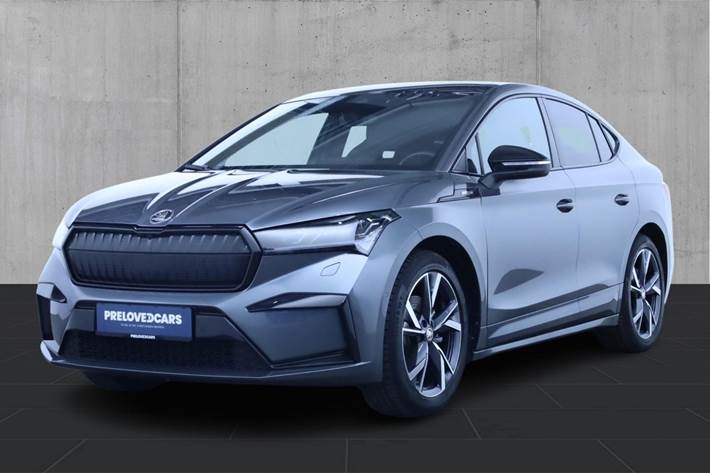 Grå Skoda Enyaq fra 2022