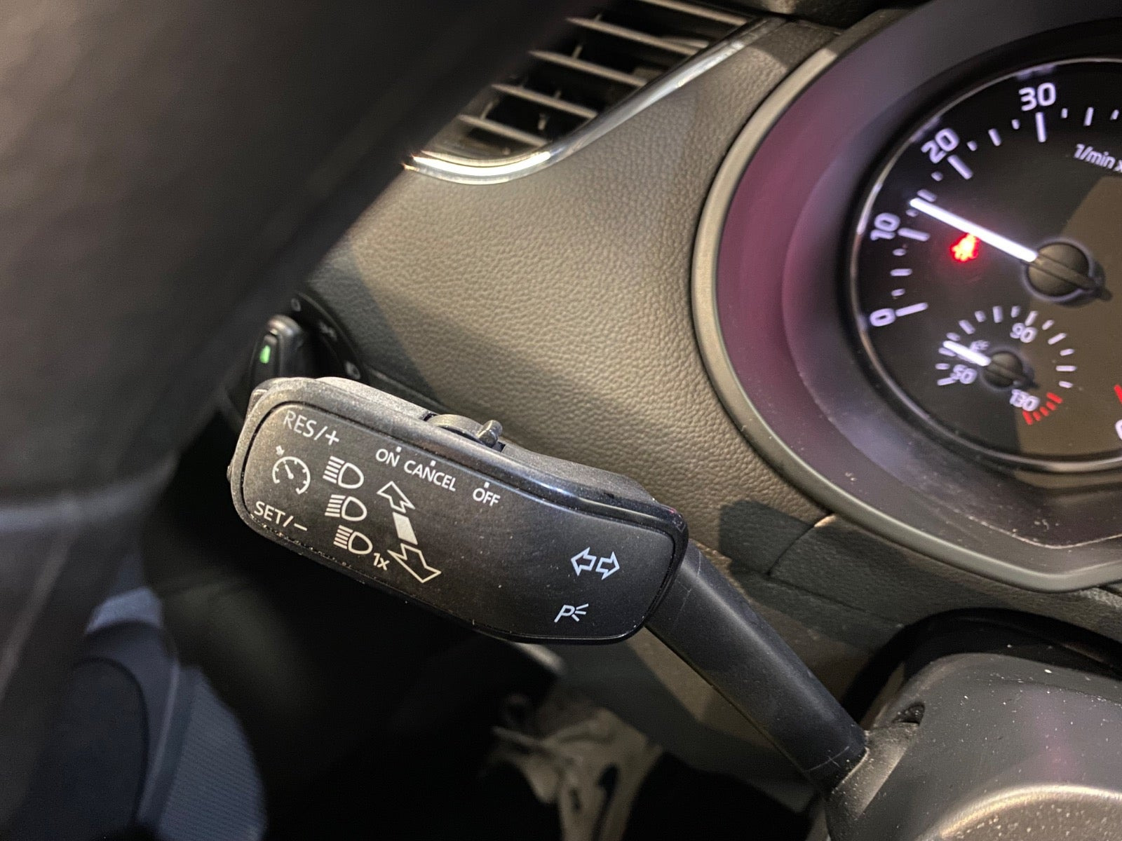 Hvid Skoda Octavia fra 2017