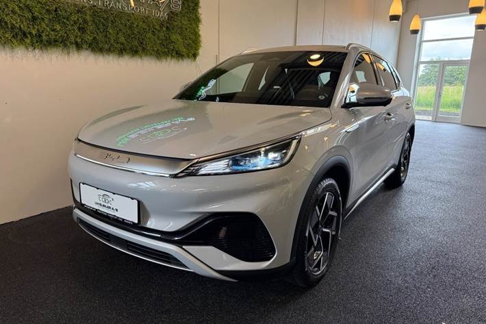 Grå BYD Atto 3 fra 2023