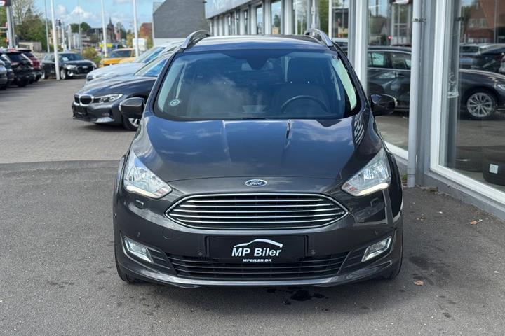 Grå Ford Grand C-Max fra 2018
