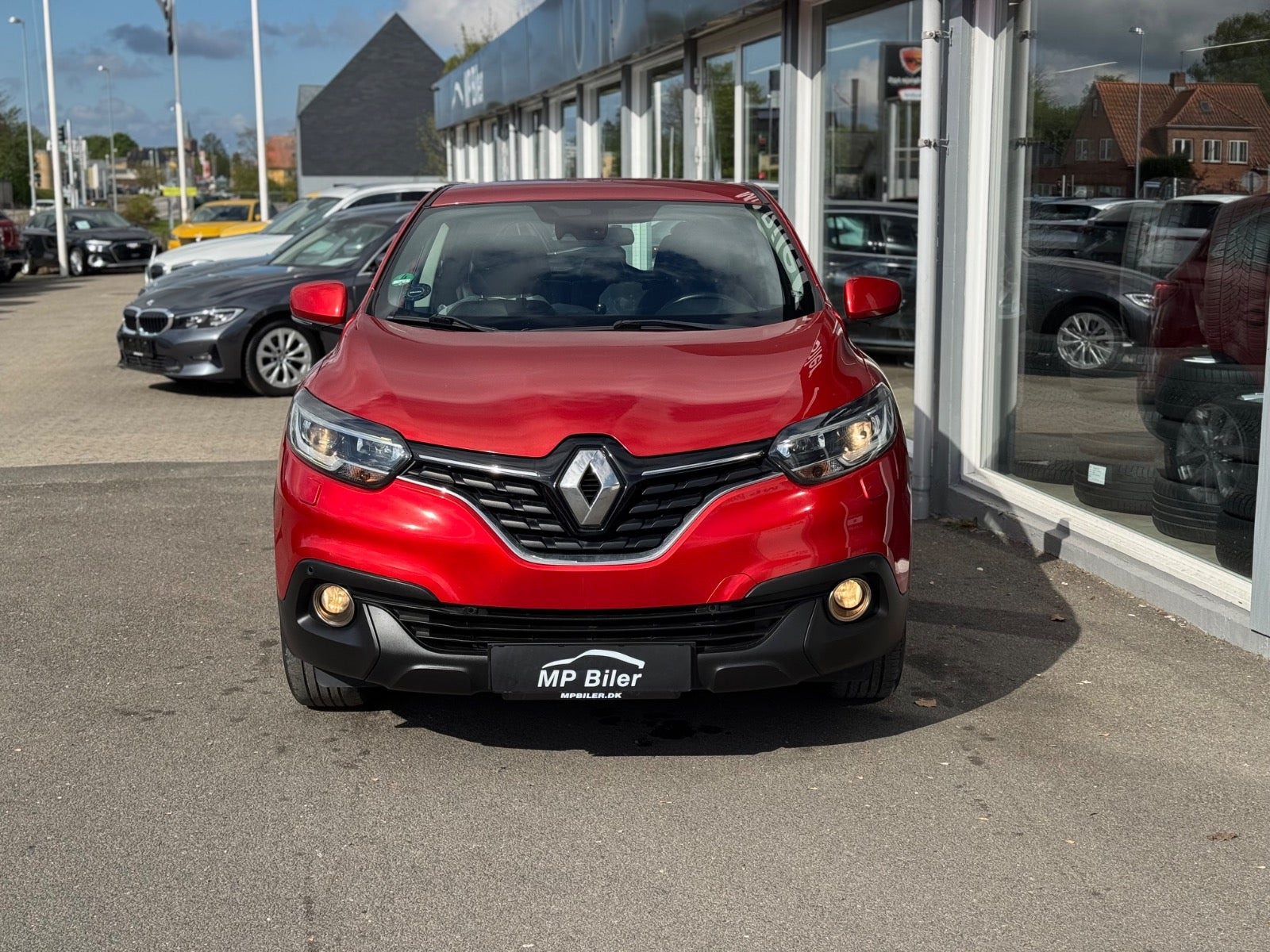 Rød Renault Kadjar fra 2017