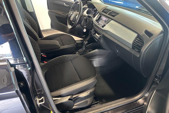 Sort Skoda Fabia fra 2021