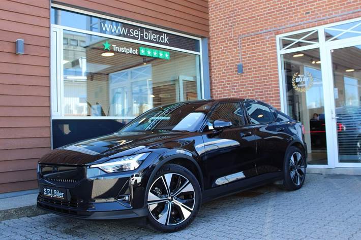 Sort Polestar 2 fra 2024