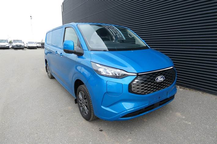 Blå Ford E-Transit Custom 340 L2 fra 2025