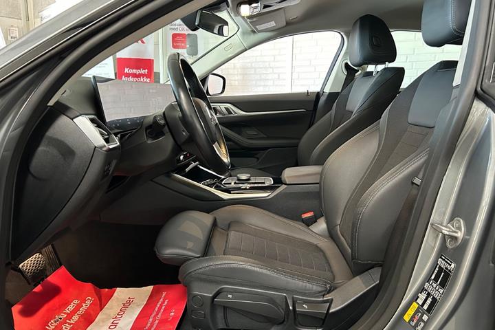 Sort BMW i4 fra 2023