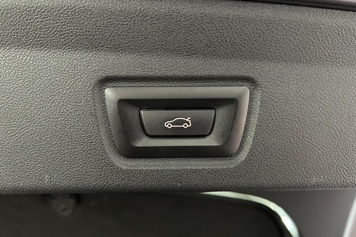 Sort BMW i4 fra 2023