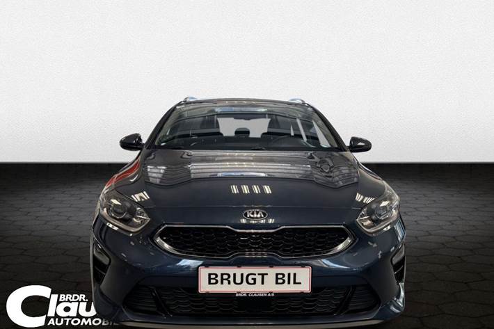 Blå Kia Ceed fra 2020