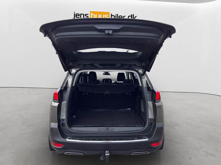 Peugeot 5008 1,2 e-THP 130 Allure 7prs