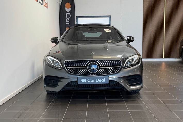 Grå Mercedes E400 fra 2017