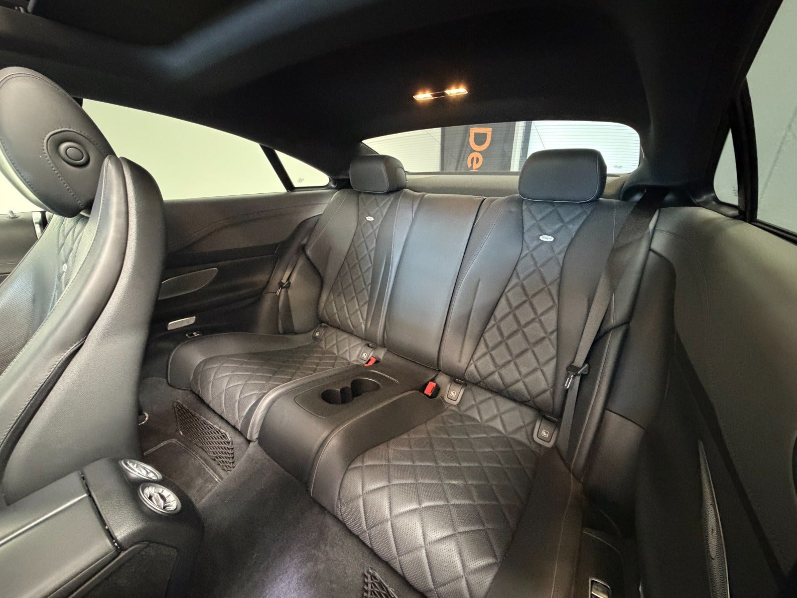 Grå Mercedes E400 fra 2017