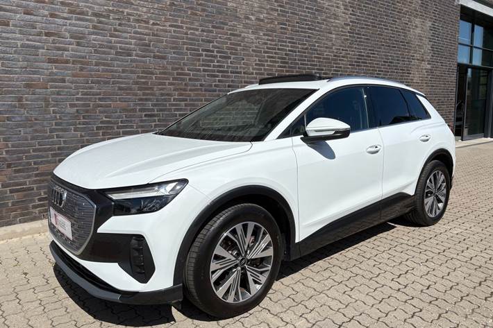 Hvid Audi Q4 fra 2024
