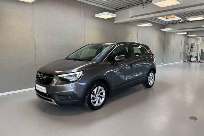Grå Opel Crossland X fra 2021