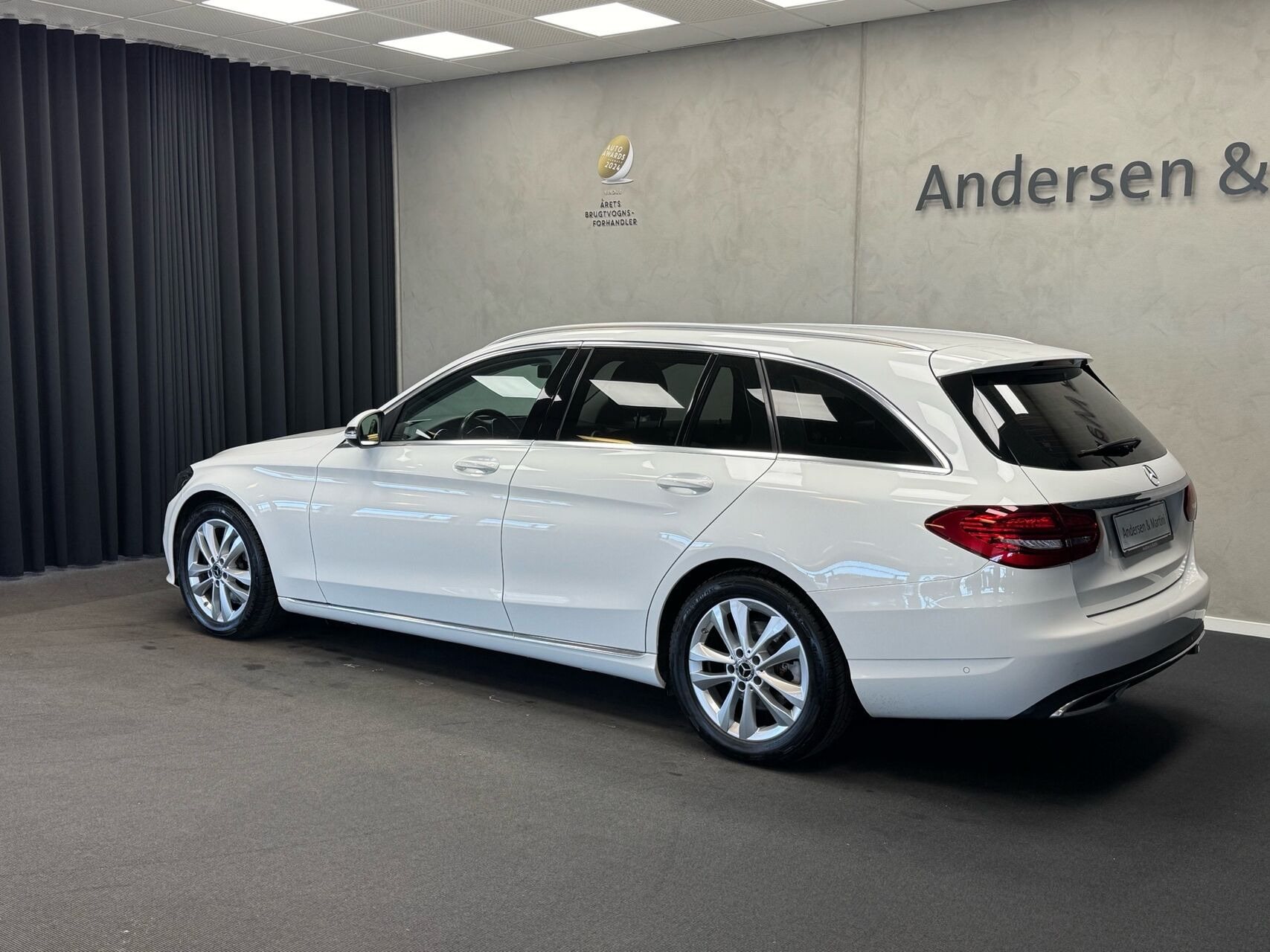 Hvid Mercedes C220 d fra 2018