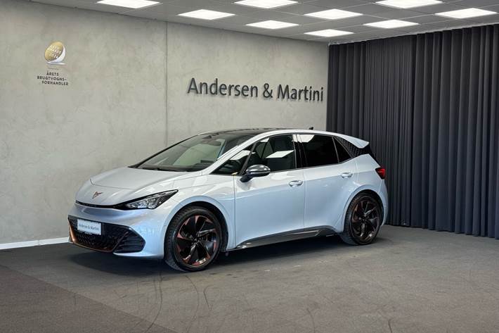 Sølv Cupra Born fra 2022