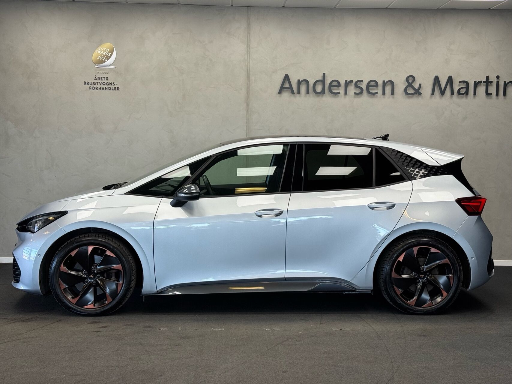 Sølv Cupra Born fra 2022