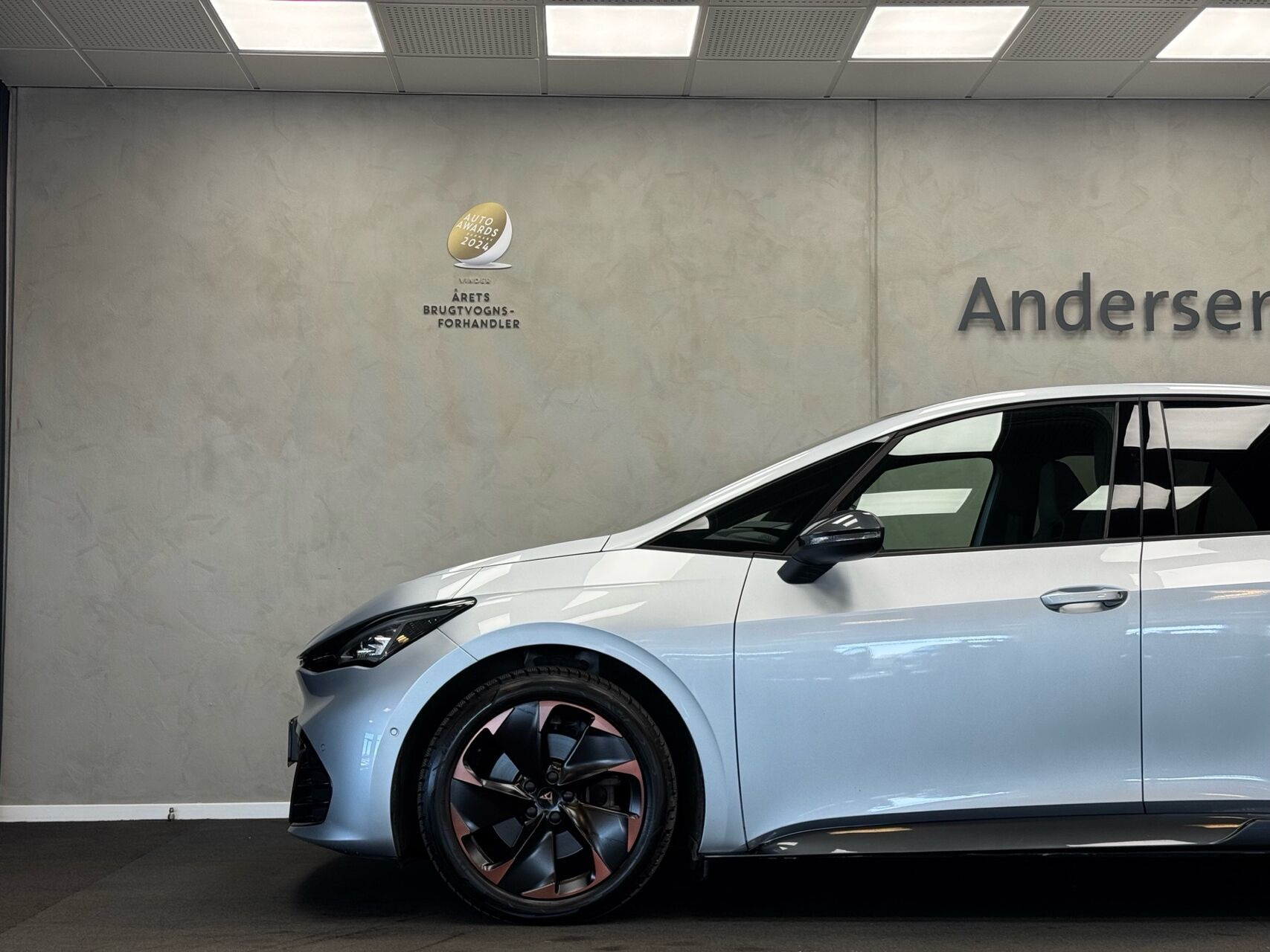 Sølv Cupra Born fra 2022